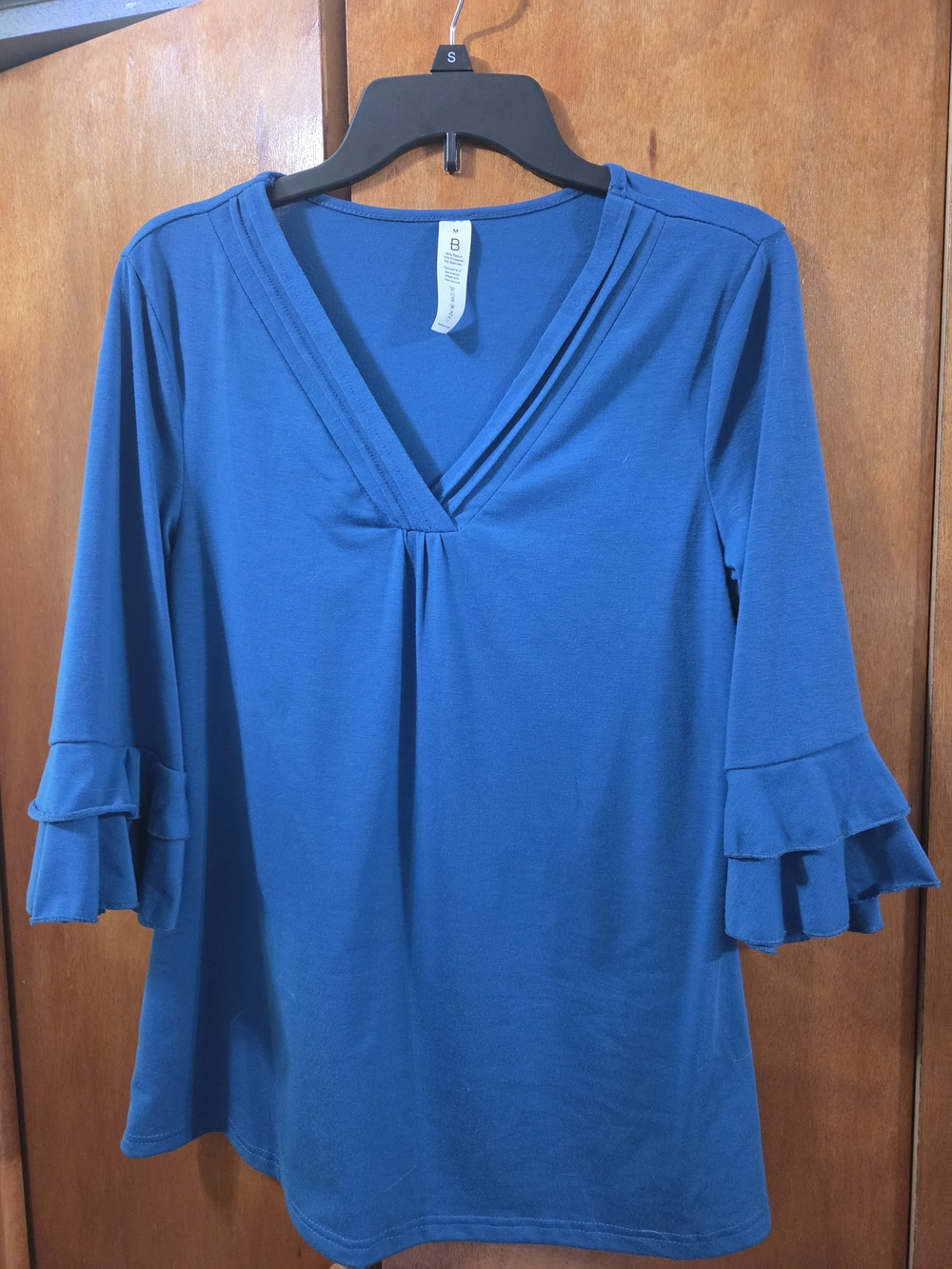 Women’s V-Neck Ruffle Sleeve Top in Royal Blue